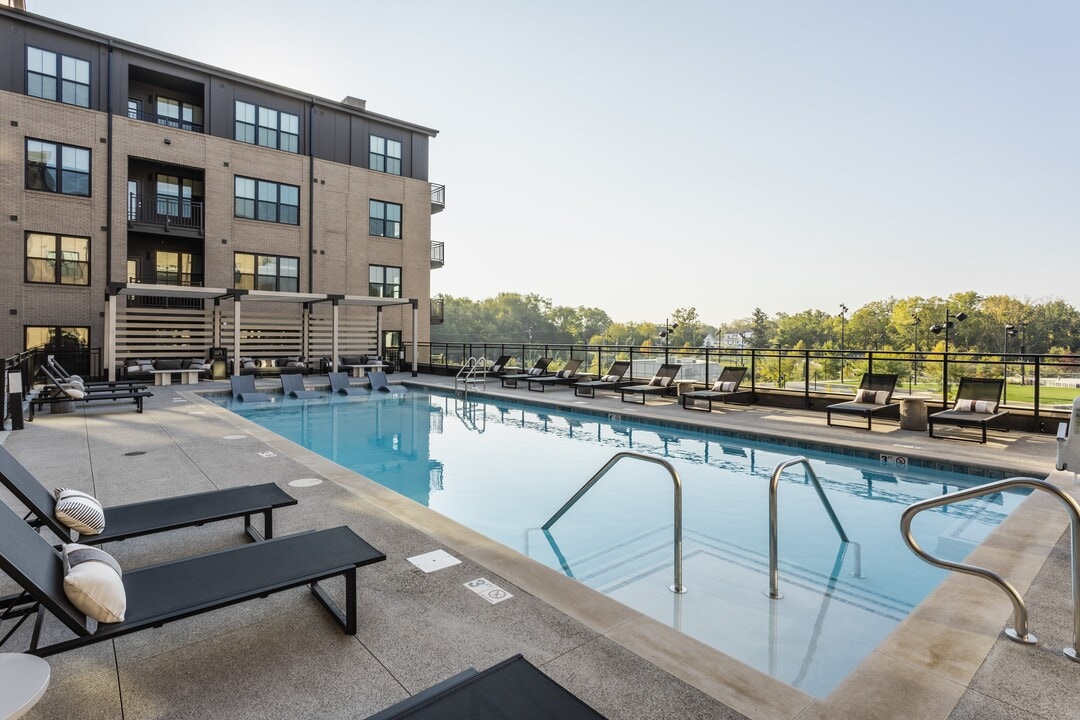 The Union at Grand Junction in Westfield, IN - Foto de edificio