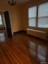 587 Blue Hills Ave in Hartford, CT - Building Photo - Building Photo