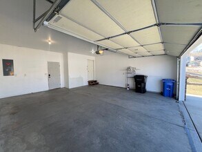 961 Northridge Dr in Rapid City, SD - Foto de edificio - Building Photo