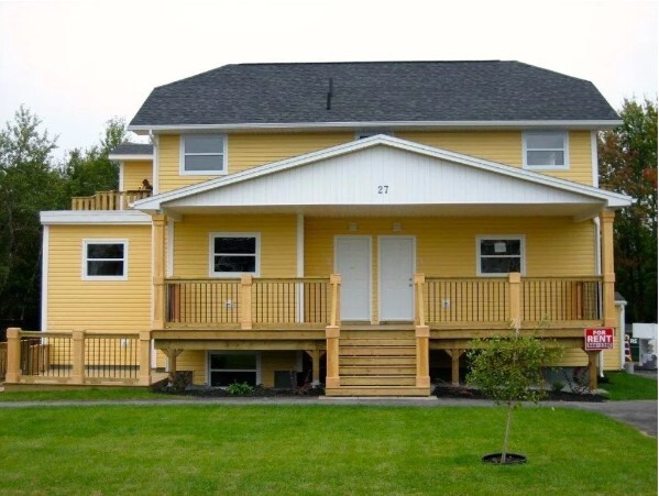 27 Beaver Cres in Dartmouth, NS - Building Photo