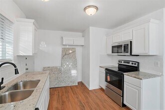 510 S 1st St in Sherman, TX - Building Photo - Building Photo