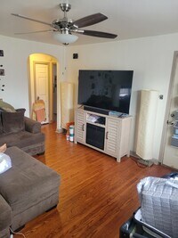 1621 Murdoch Rd, Unit Unit 1