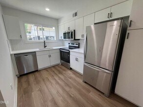 708 Hawes Ct in Raleigh, NC - Building Photo - Building Photo