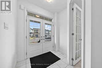 27 Harpin Wy W in Centre Wellington, ON - Building Photo - Building Photo