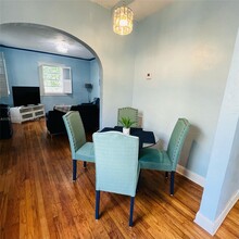 928 Euclid Ave in Miami Beach, FL - Building Photo - Building Photo
