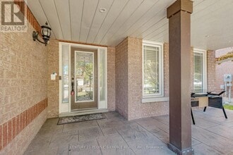 897 Bancroft Dr in Mississauga, ON - Building Photo - Building Photo