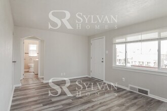 1737 Maine Ave in West Mifflin, PA - Building Photo - Building Photo