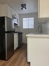 12621 Matteson Ave, Unit 3 in Los Angeles, CA - Building Photo - Building Photo