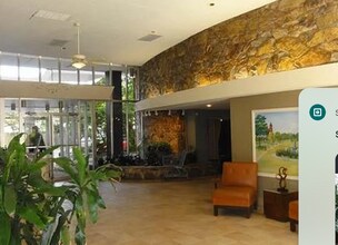 30 Woodland St, Unit 9P in Hartford, CT - Building Photo - Building Photo