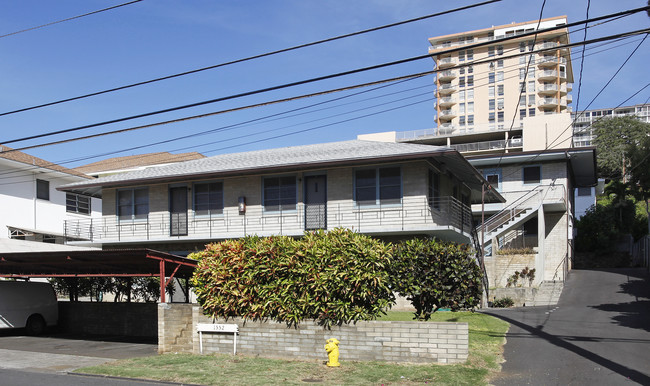 1552 Thurston Ave in Honolulu, HI - Foto de edificio - Building Photo