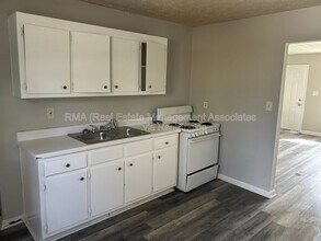 411 E Central Ave in Griffin, GA - Building Photo - Building Photo