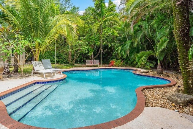 614 San Servando Ave in Coral Gables, FL - Building Photo - Building Photo