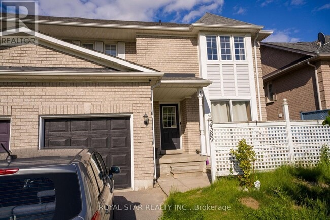 property at 2389 Clearside Ct