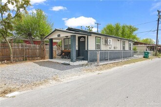 19 Bell E Ave in Pharr, TX - Building Photo - Building Photo