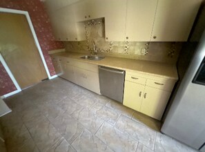 7527 Quail Run Dr in San Antonio, TX - Building Photo - Building Photo
