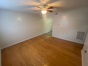 2010 Jersey Ave in Durham, NC - Building Photo - Building Photo