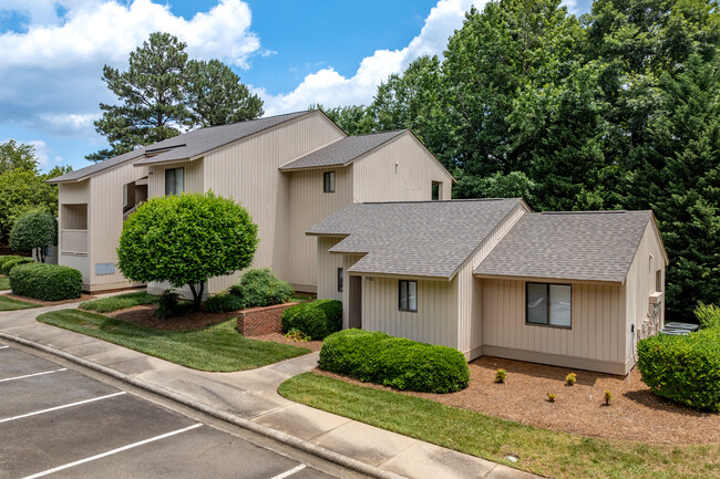 Peachtree Place Apartments in Fort Mill, SC - Building Photo - Building Photo