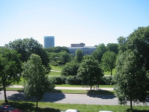 85 Park Dr, Unit 18 in Boston, MA - Building Photo - Building Photo