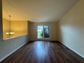 560 Prestonwood Dr in Colorado Springs, CO - Building Photo - Building Photo