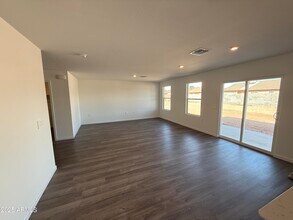 8481 W Reventon Dr in Arizona City, AZ - Building Photo - Building Photo
