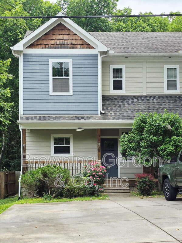 property at 1036B 40th Ave N