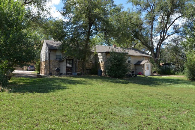 1150-1152 Teller St in Lakewood, CO - Foto de edificio - Building Photo