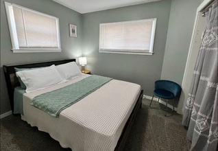 1708 11th Ave, Unit 1 in Moline, IL - Building Photo - Building Photo