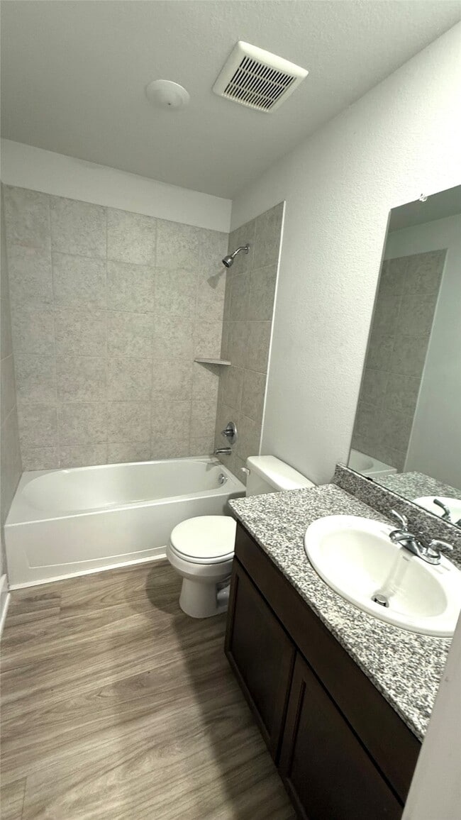 property at 4001 Cusco Ln