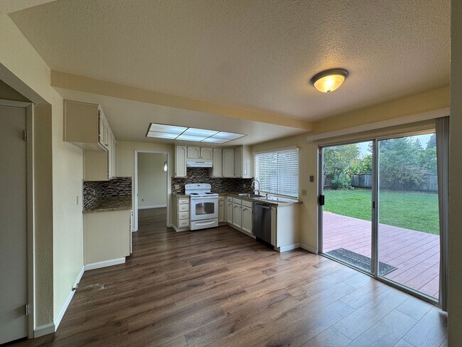 3445 Quincey Ln in Fairfield, CA - Building Photo - Building Photo