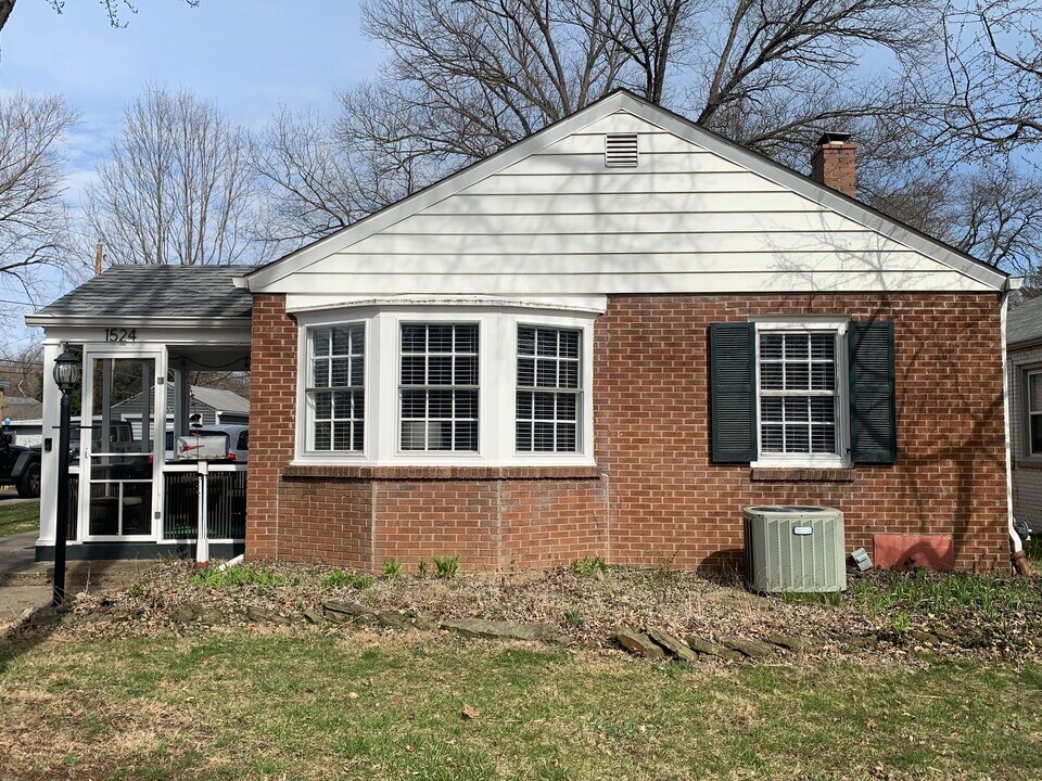 1524 E 54th St in Indianapolis, IN - Building Photo
