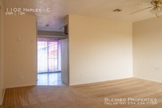 1102 Harley Dr-Unit -C in Harker Heights, TX - Building Photo - Building Photo