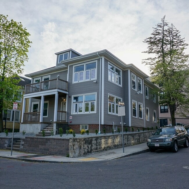 property at 2 Sonoma St