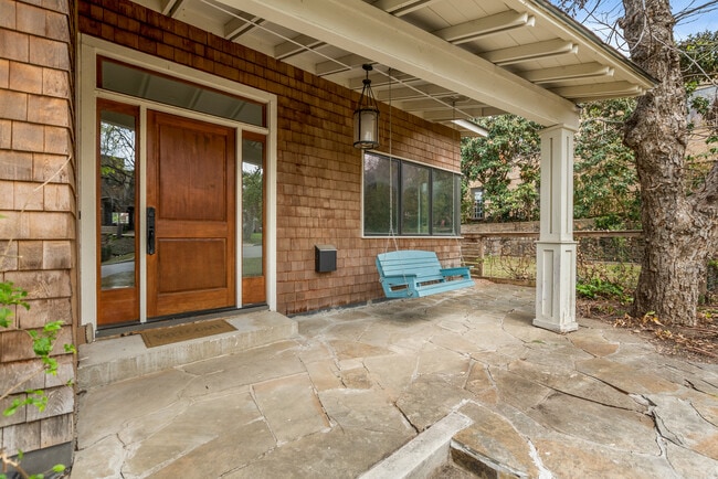 201 Chichester Pl in San Antonio, TX - Building Photo - Building Photo