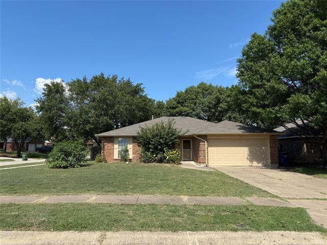 property at 1420 Superior Dr