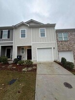 35300 Condor Ct in Atlanta, GA - Building Photo