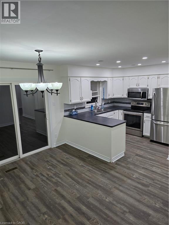 446 Springbank Ave in Woodstock, ON - Building Photo - Building Photo