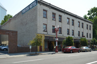 Musolf Manor in Portland, OR - Foto de edificio - Building Photo