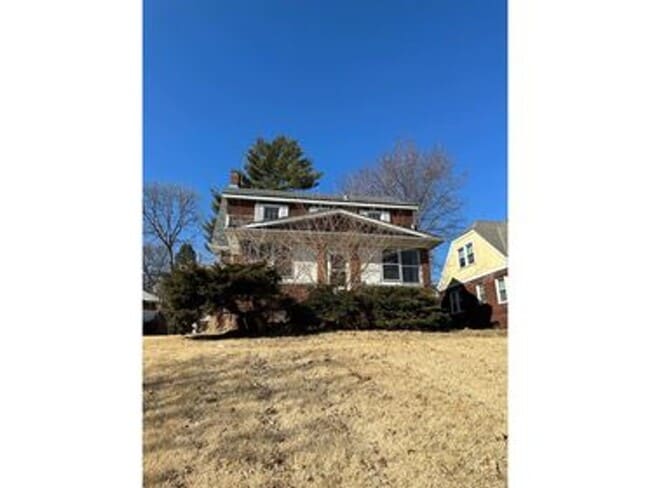 property at 3058 Belvedere Blvd