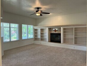 9037 Walter Bambrook Pl NE in Albuquerque, NM - Building Photo - Building Photo