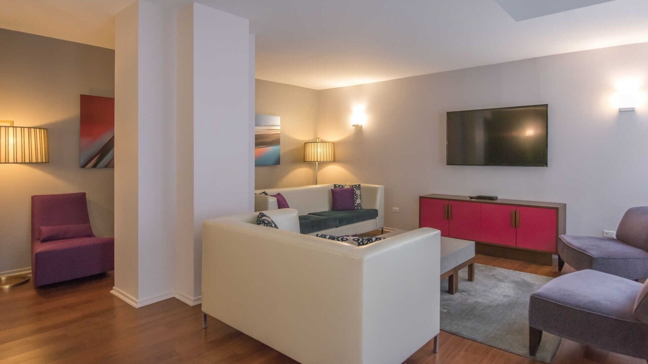 311 W 50th St in New York, NY - Building Photo