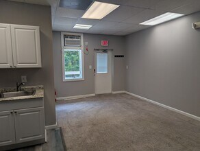 5419 Deale Churchton Rd in Deale, MD - Building Photo - Building Photo