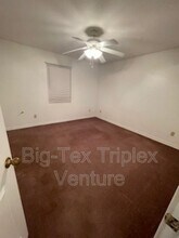 282 N Pecan St in Nash, TX - Building Photo - Building Photo