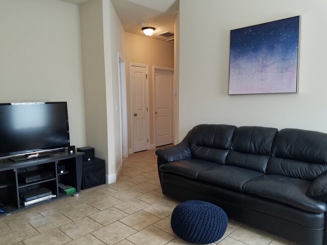 9708 Brookstone Way in Pensacola, FL - Building Photo - Building Photo
