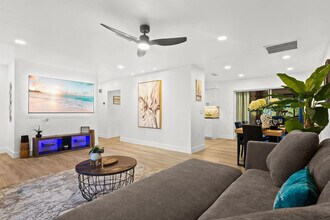 1311 Cypress Ave in Venice, FL - Building Photo - Building Photo