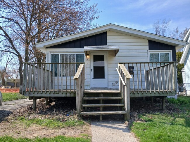 property at 78 E Yale Ave
