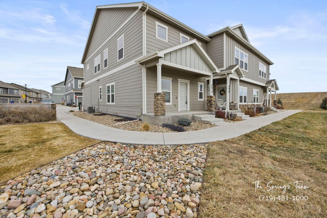 9815 Paluxy Hts in Colorado Springs, CO - Building Photo