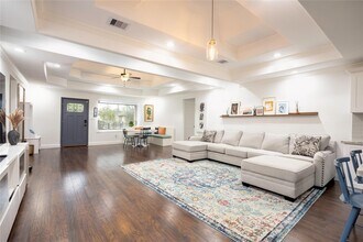 4545 Rusk St in Houston, TX - Building Photo - Building Photo