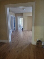 1 N Manning Blvd, Unit 1 in Albany, NY - Building Photo