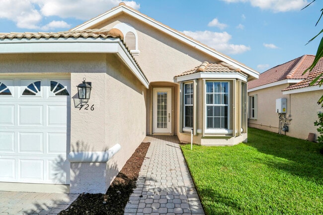 726 SW Aruba Bay in Port St. Lucie, FL - Building Photo - Building Photo