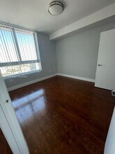 90 SW 3rd St, Unit 4208 in Miami, FL - Building Photo - Building Photo